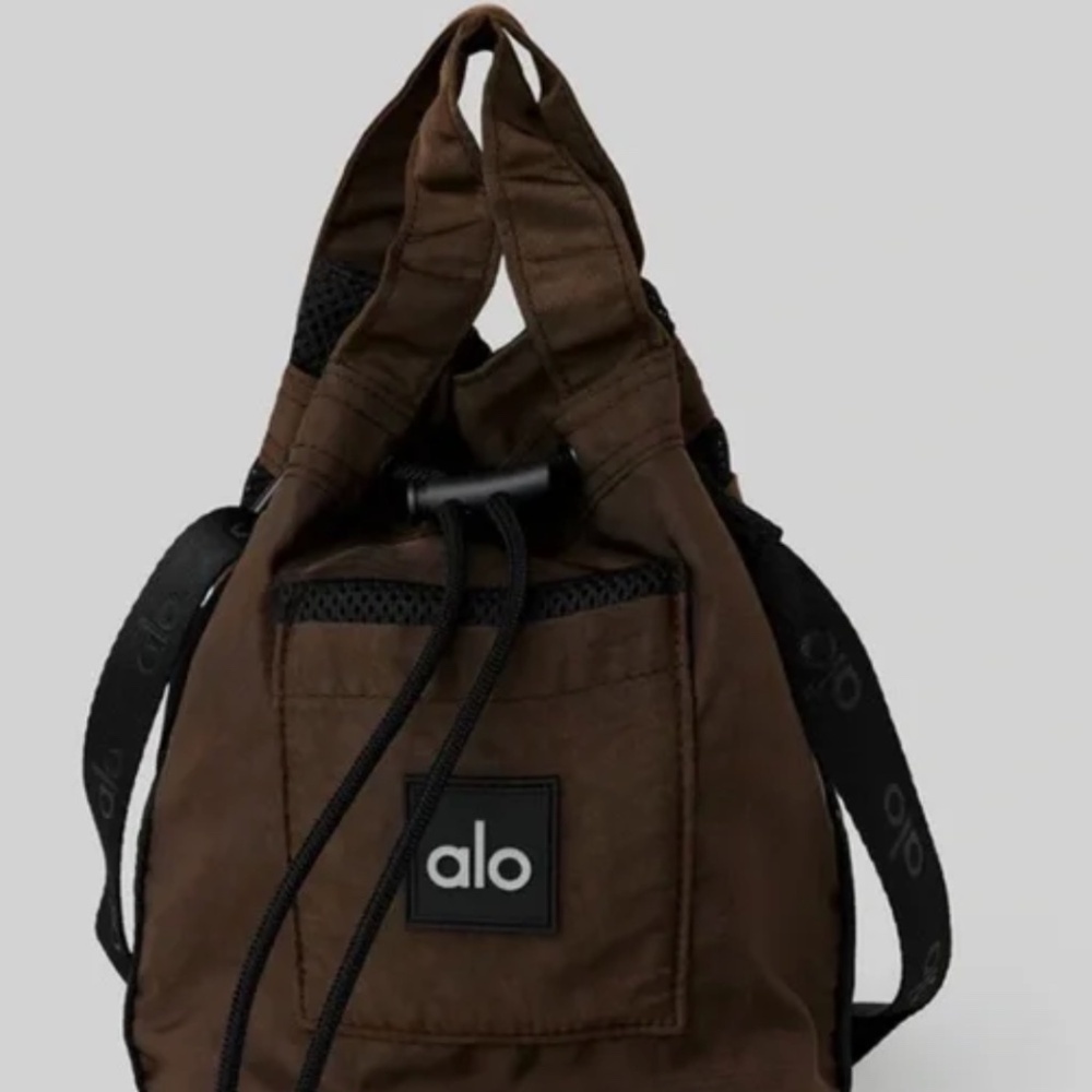 🖤 Alo Yoga | Bucket Bag | Brown + Black | New With Tags | EXCELLENT